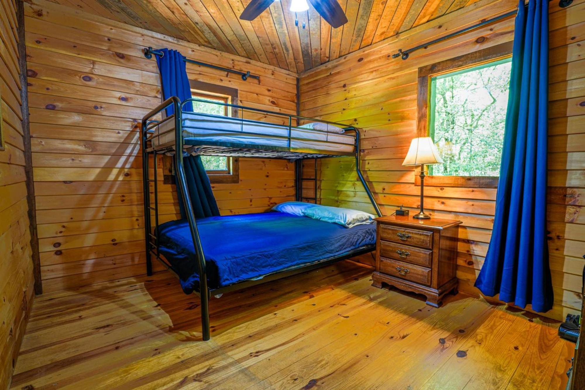 The Big Little Cabin - Hot Tub & Playground Dahlonega Exterior foto