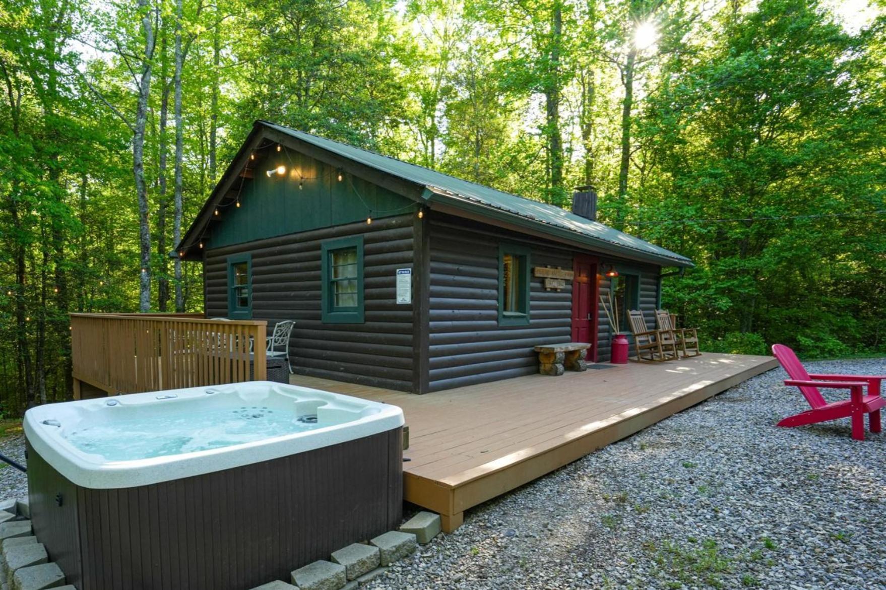 The Big Little Cabin - Hot Tub & Playground Dahlonega Exterior foto